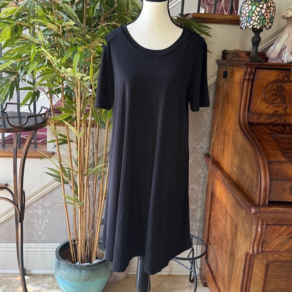 WORKSHOP ladies, Black large crewneck dress short sleeve excellent condition - Picture 3 of 9